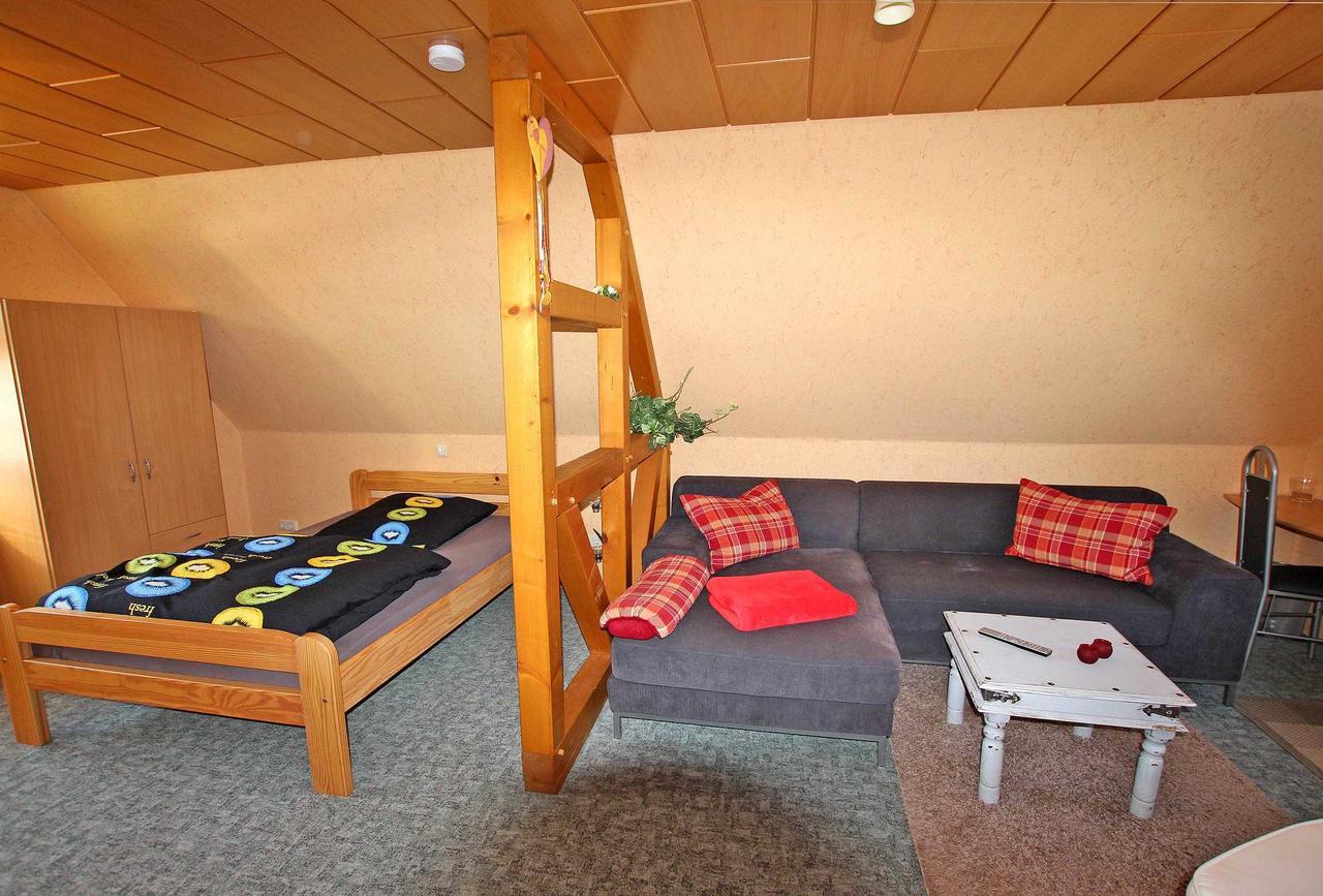 Ferienhaus Mit Separater Wohnung Waren See 9441 Bagian luar foto