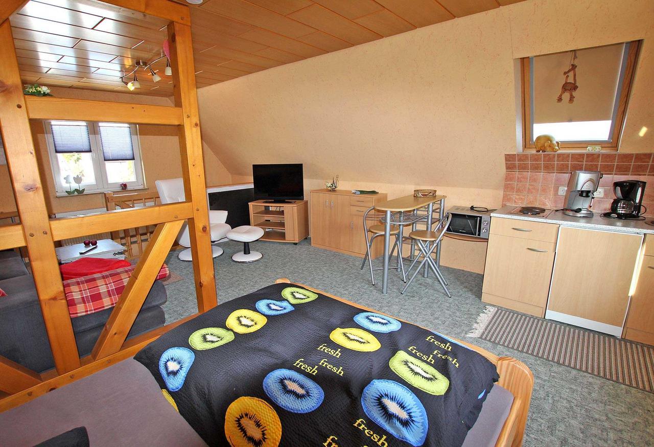 Ferienhaus Mit Separater Wohnung Waren See 9441 Bagian luar foto